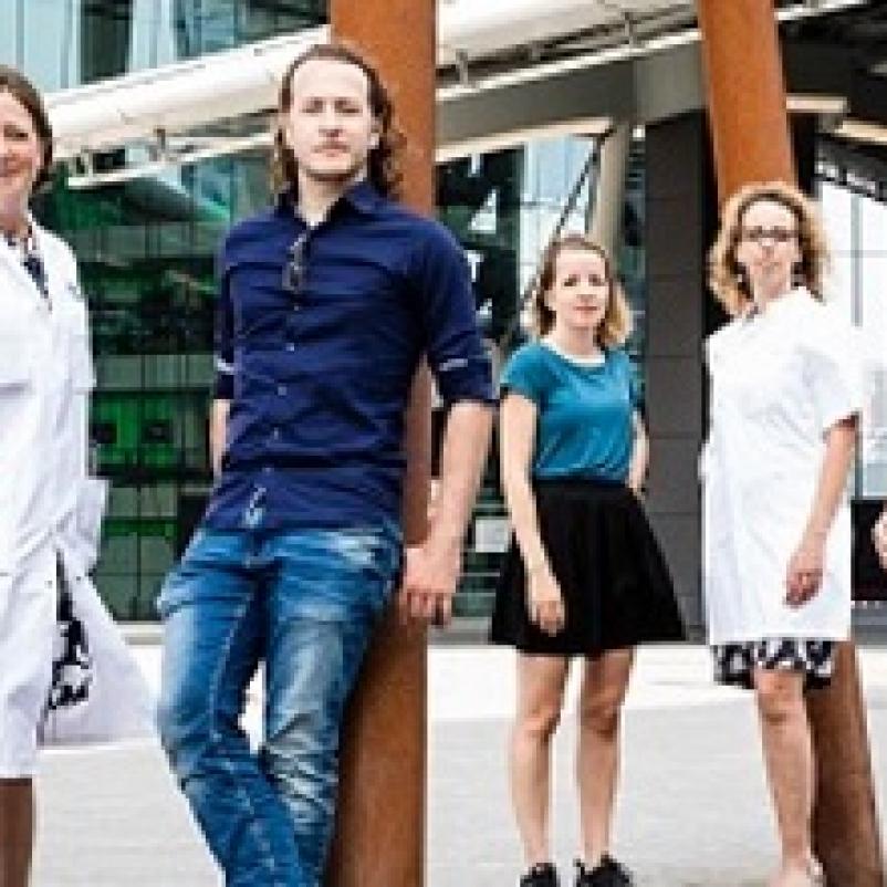 Vijf jongeren voor ziekenhuis