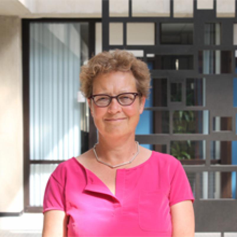 Professor Gemma Kenter