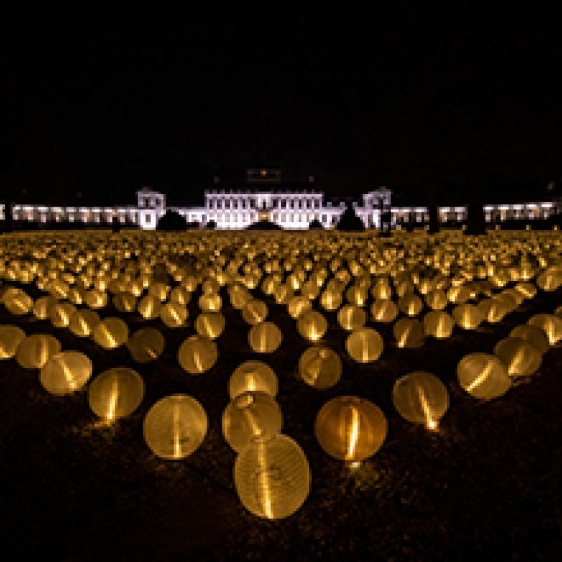 Lampionnen bij Paleis Soestdijk