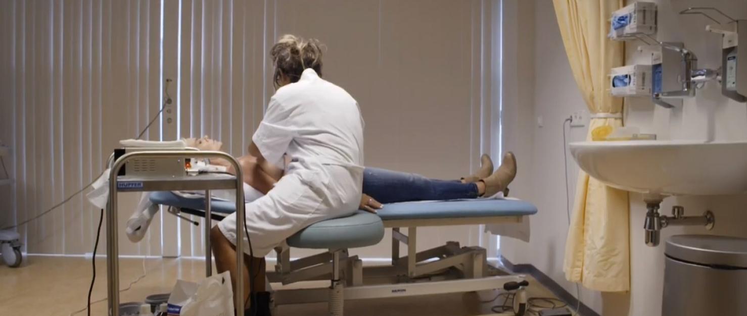 Medisch tatoeeerder/dermatograaf Brigitte (Stille Kracht)