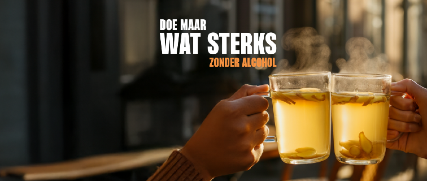 Doe maar wat sterks... zonder alcohol - proostende theeglazen