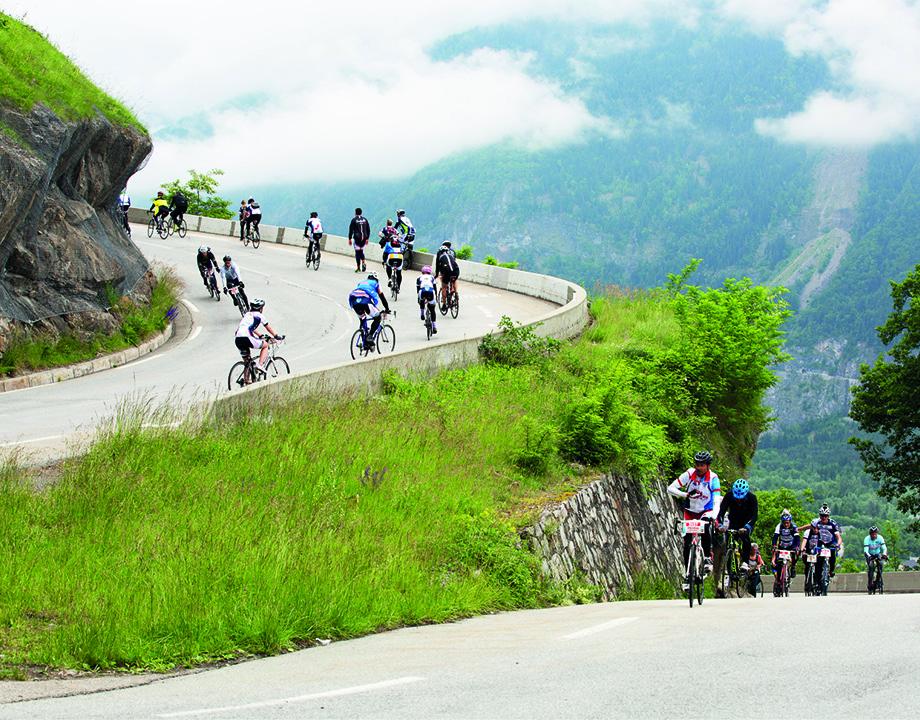 Fietsers gaan berg op