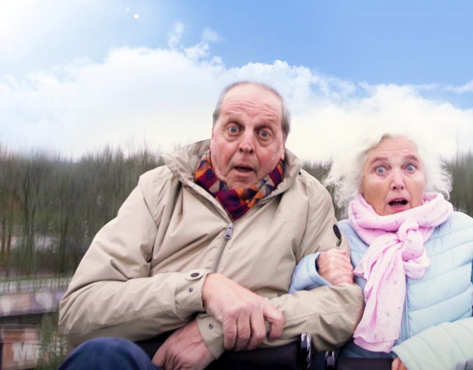 Echtpaar in de achtbaan